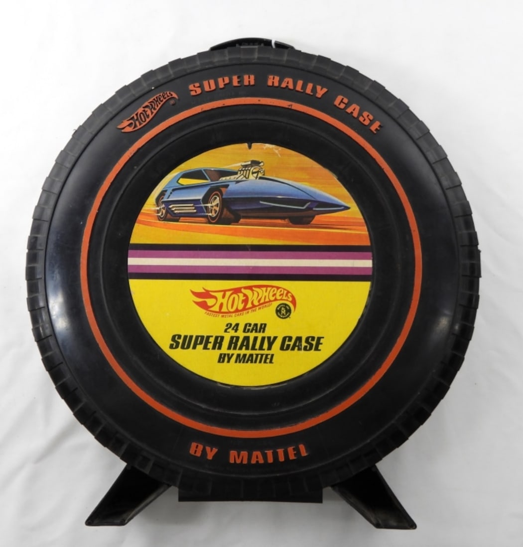 SUPER RALLY HOT WHEELS CASE by MATTEL: 24 CAR RALL CASE - PRE OWNED