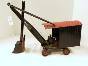 MARION PRESSED STEEL STEAM SHOVEL