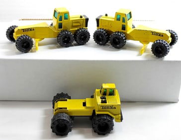 (3) 1992-94 TONKA TRUCK TRACTORS