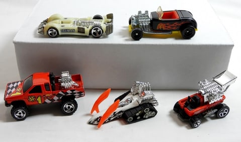 (5) VARIETY HOTWHEELS