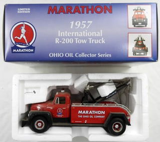 MARATHON OHIO OIL 1957 TOW TRUCK