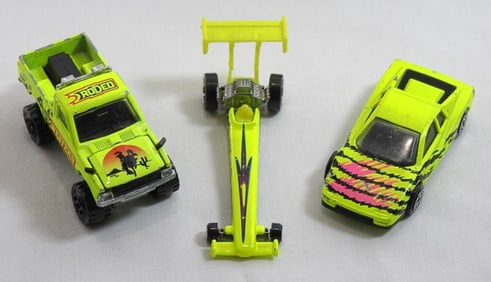 (3) VARIETY TOY RACING CARS