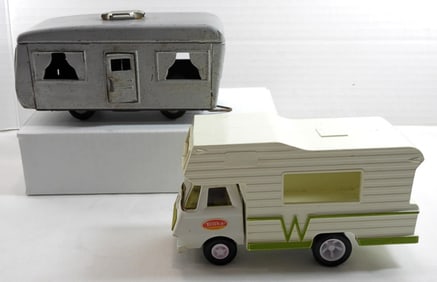 1970S TONKA WINNEBAGO CAMPER PLUS
