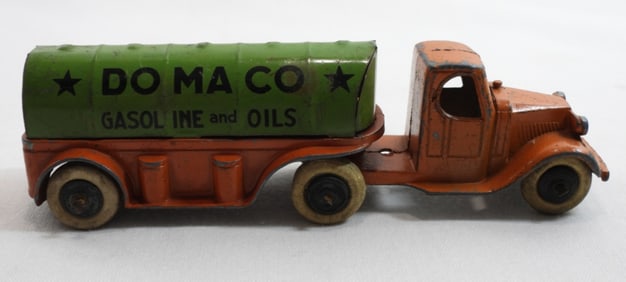 TOOTSIE TOY DOMACO GAS AND OIL TANK