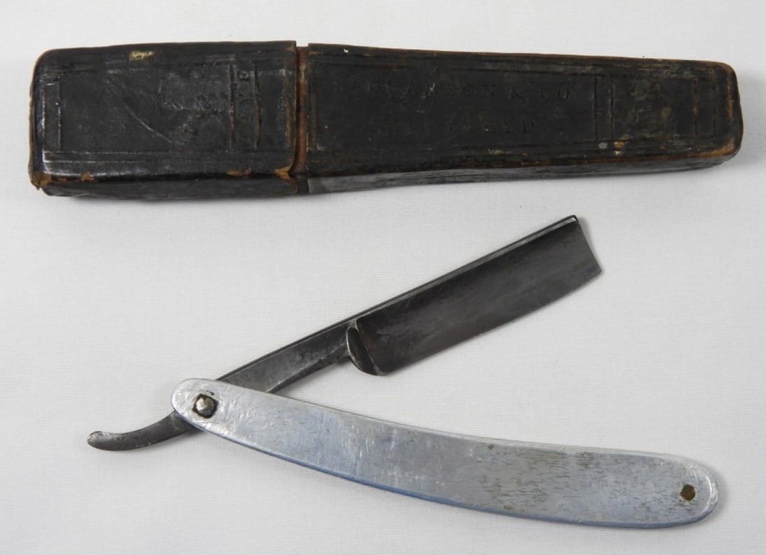 AP SOLIGEN STEEL VINTAGE STRAIGHT RAZOR (1 of 3)