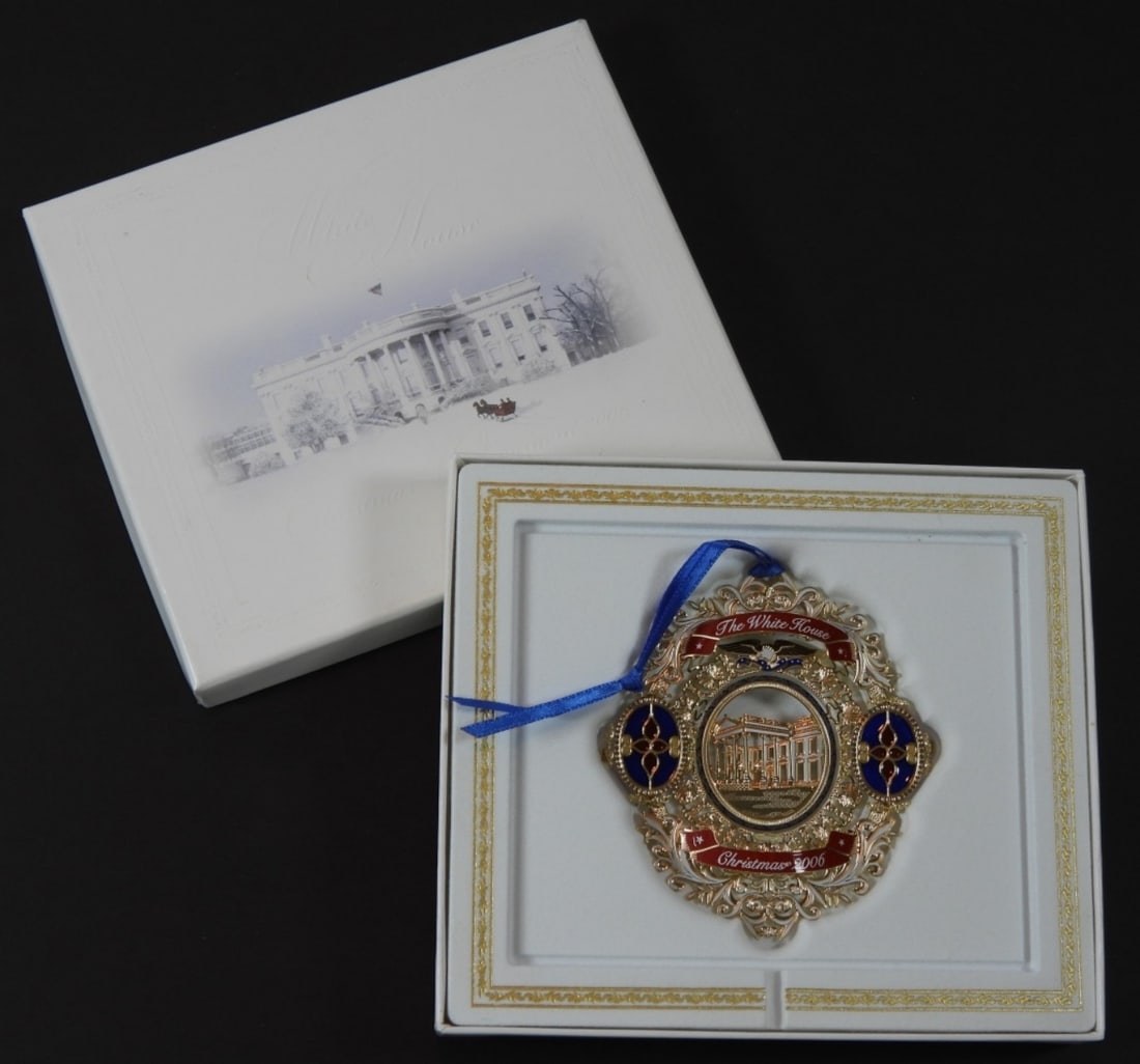 2006 WHITE HOUSE CHRISTMAS ORNAMENT: IN ORIGINAL BOX