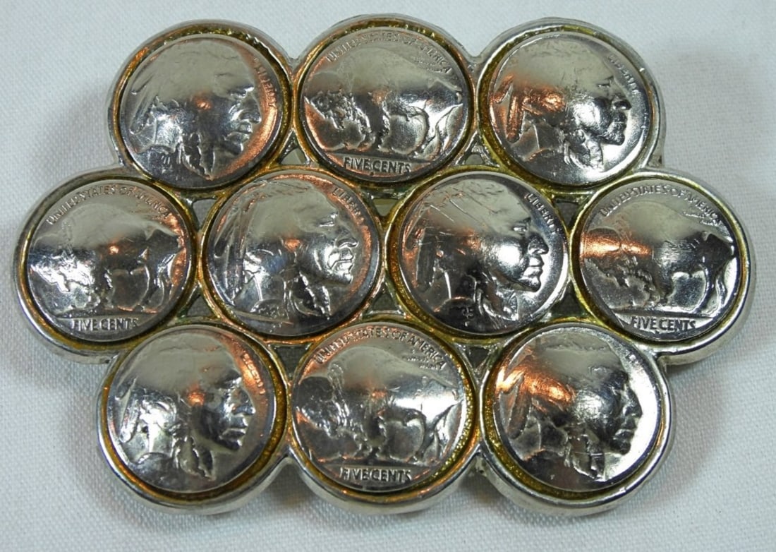 SILVER WESTERN STYLE BELT BUCKLE (1 of 2)