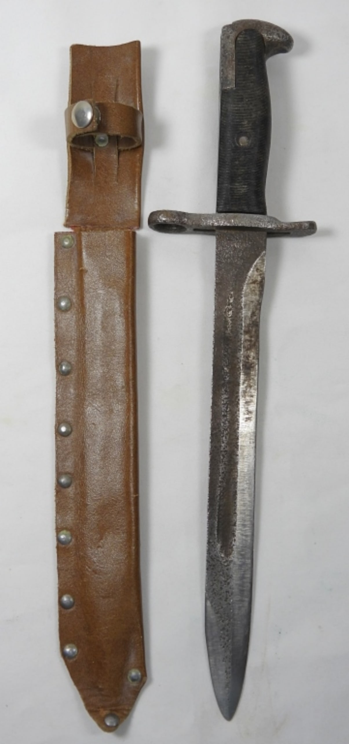 VINTAGE BAYONET 9.5'' BLADE (1 of 2)