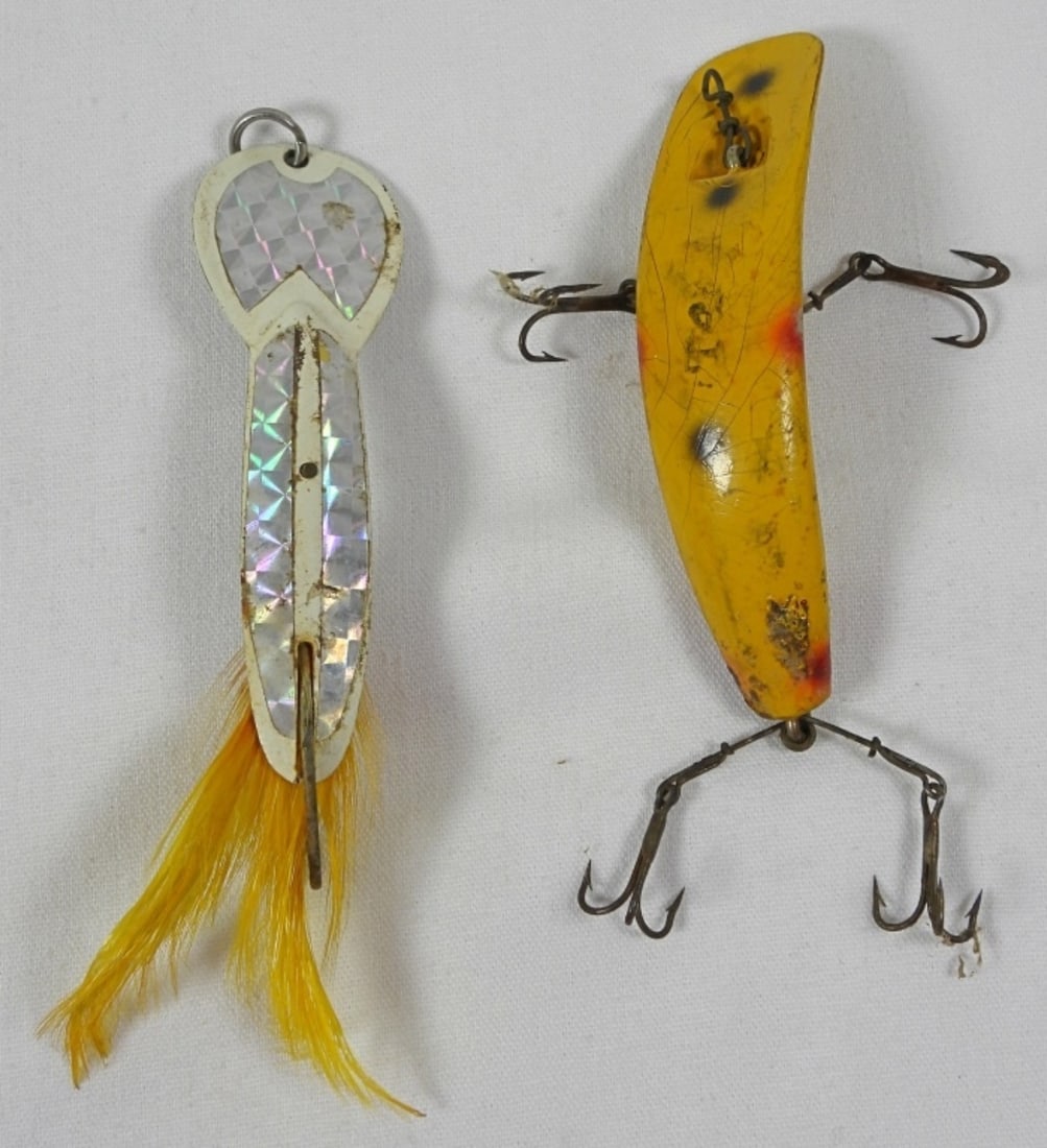 (2) VINTAGE FISHING LURE - GLEN LEVENS: LOCO & YELLOW w/MULTIPLE HOOKS