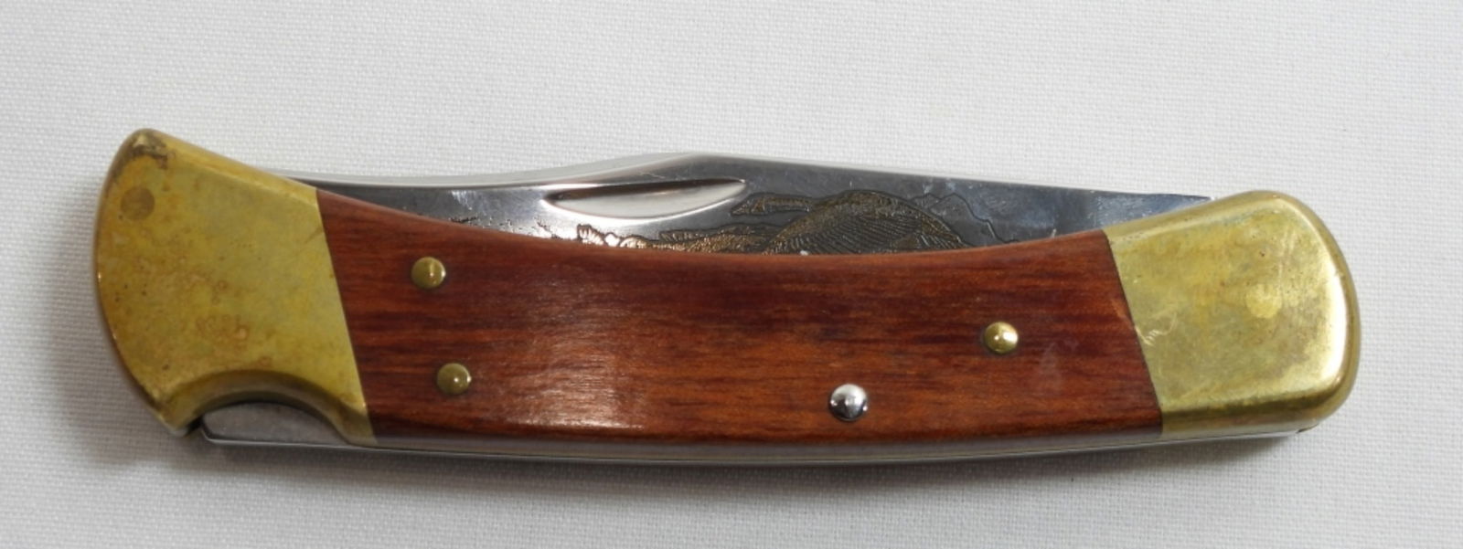 BUCK 110 LOCKBACK KNIFE - LIKE NEW (1 of 3)