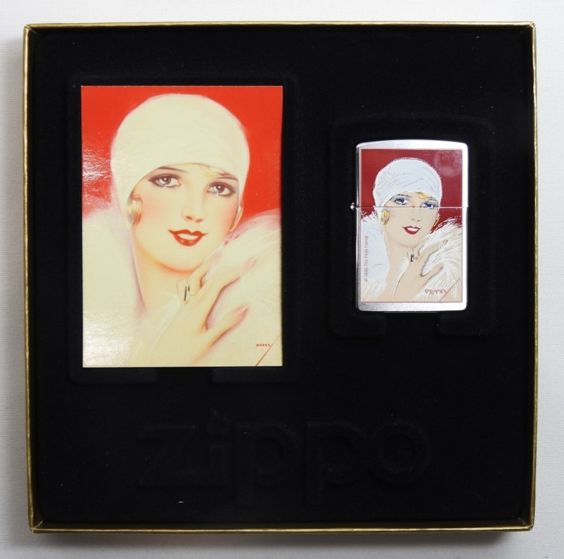 1997 SEALED THE PETTY GIRL ZIPPO/W TRADING CARD (1 of 5)