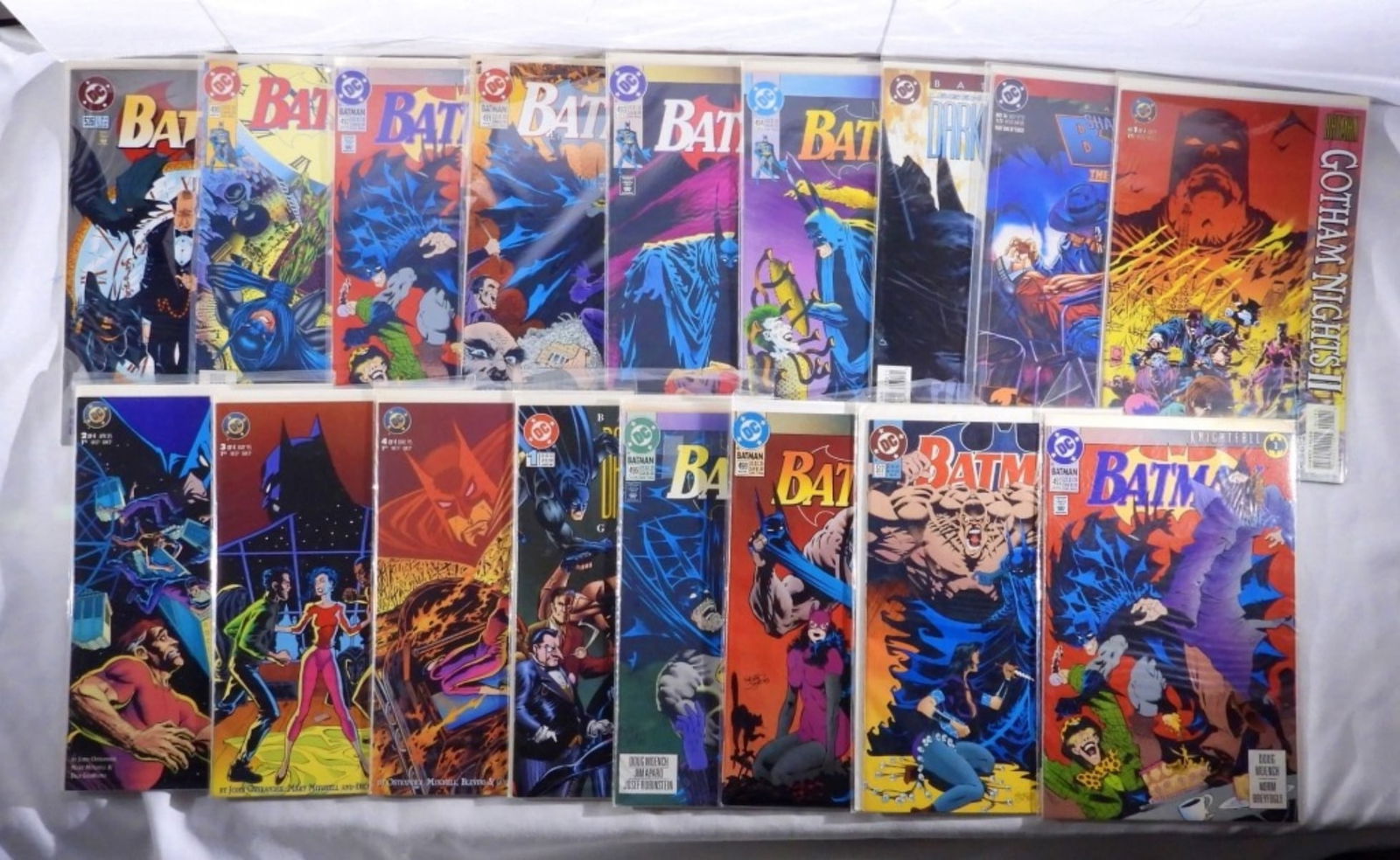 (17) MODERN BATMAN DC COMIC LOT (1 of 2)