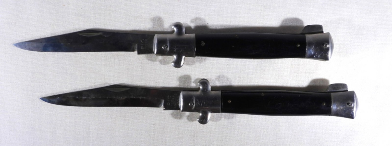 (2) PIC #15588 KNIFE JAPAN SLIPJOINT: BLACK SYNTHETIC HANDLES - BOTH PRE-OWNED NICE OVERALL
