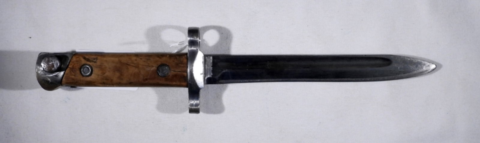 E29060 MILITARY BAYONET 11" LONG: STAMPED C. GNUTTI on HANDLE