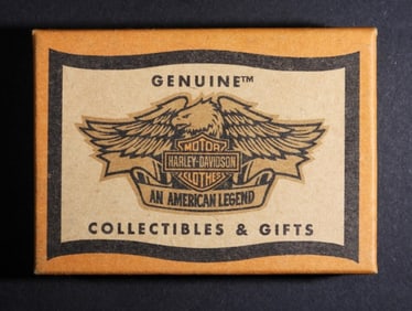 1997 SEALED HARLEY-DAVIDSON ETCHED EAGLE ZIPPO