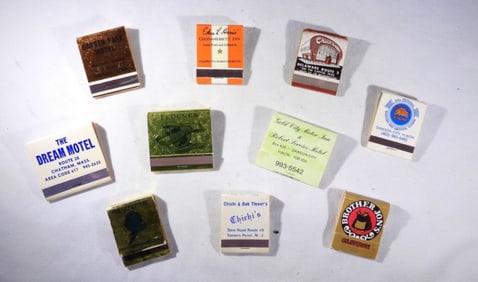 (10) VTG NEW ENGLAND MATCHBOOKS