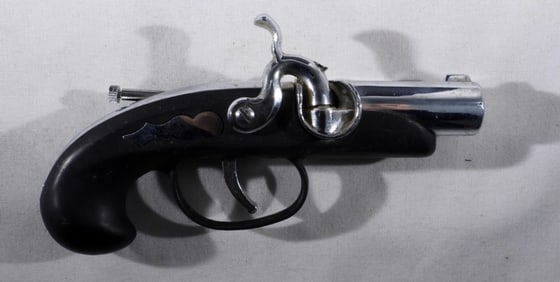 VTG 1970's NOVELTY PISTOL TABLE LIGHTER