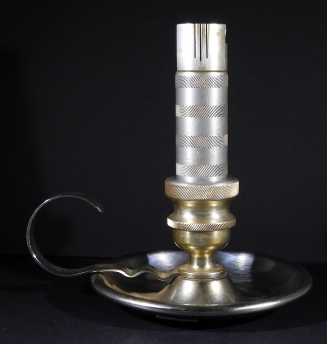 RAYNO 1940's AUTO ALUMINUM CANDLESTICK (1 of 4)