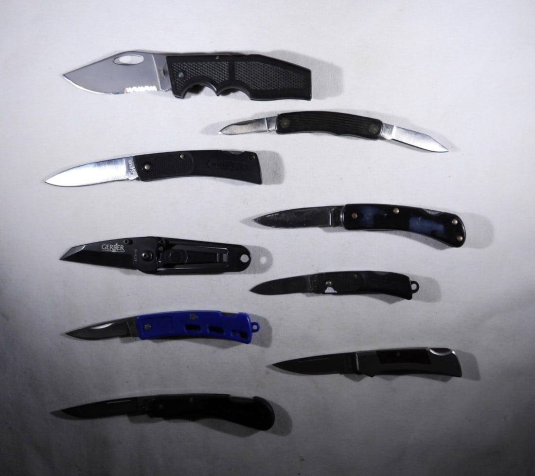 (9) SINGLE BLADE UTILITY KNIFE LOT (1 of 2)