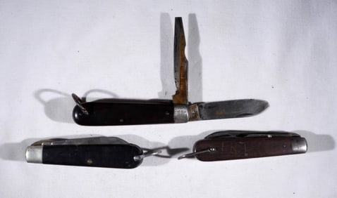 (3) VINTAGE ELECTRICIAN KNIVES