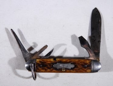 U.S.A. CAMILLUS WWII ENGINEERS KNIFE