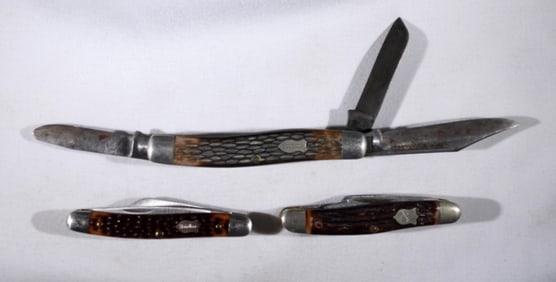 SCHRADE 855 "NEW" KNIFE & (2) KNIVES