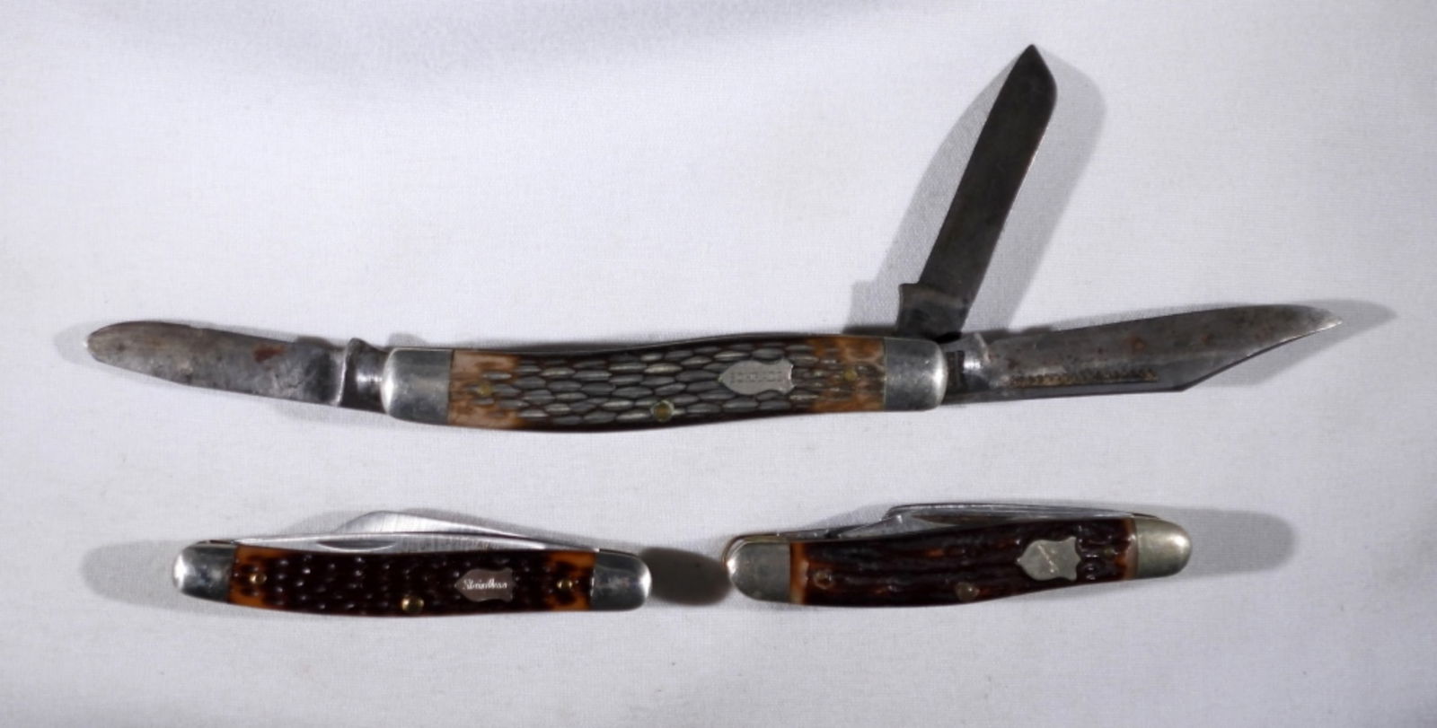 SCHRADE 855 "NEW" KNIFE & (2) KNIVES (1 of 2)