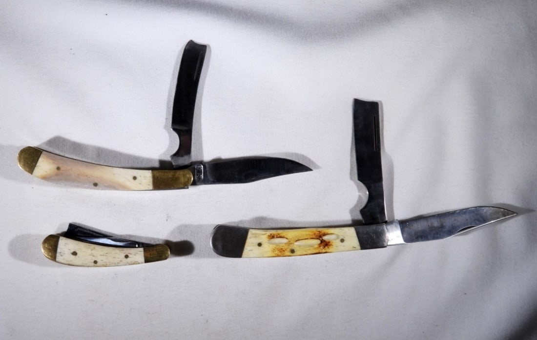 (3) BONE HANDLE KNIFE LOT - PAKISTAN: ALL LIKE NEW