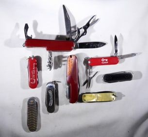 (2) MULTI-FUNCTION (6) SMALL POCKET TOOL