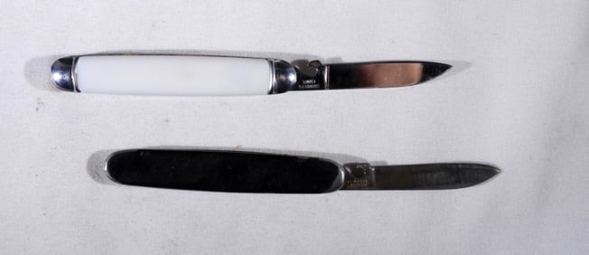 (2) SINGLE BLADE SPRING OPENS KNIVES