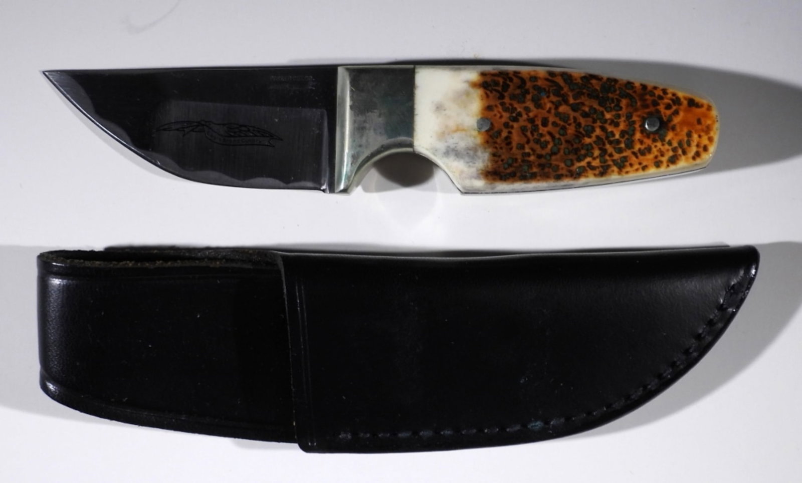 PARKER #1913 BLACK DRAGON KNIFE (1 of 2)