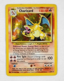 POKEMON CHARIZARD BASE SET 4/130 HOLO