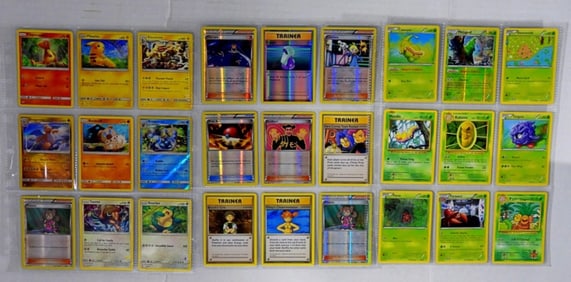 (27) POKEMON TRADING CARDS 2016-19