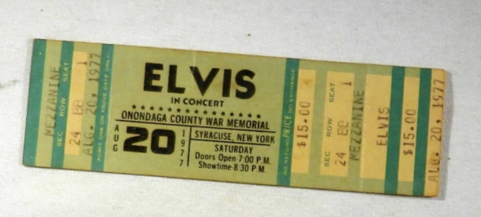 1977 ELVIS IN CONCERT SYRACUSE, NY: ONONDAGA COUNTY WAR MEMORIAL CONERT TICKET AUG 10 1977