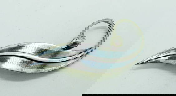 VINTAGE TAXCO DELFINO STERLING BROOCH: VINTAGE STERLING BROOCH, TAXCO DELFINO 925 MEXICO. 3" WIDE. (7.2 DWT)