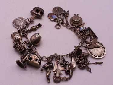 VINTAGE STERLING CHARM BRACELET