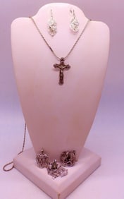 STERLING EARRINGS, PENDANTS & CHAIN