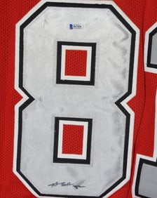 ANTONIO BROWN AUTOGRAPHED JERSEY