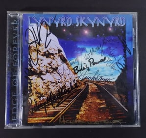 LYNARD SKYNARD CD BAND AUTO