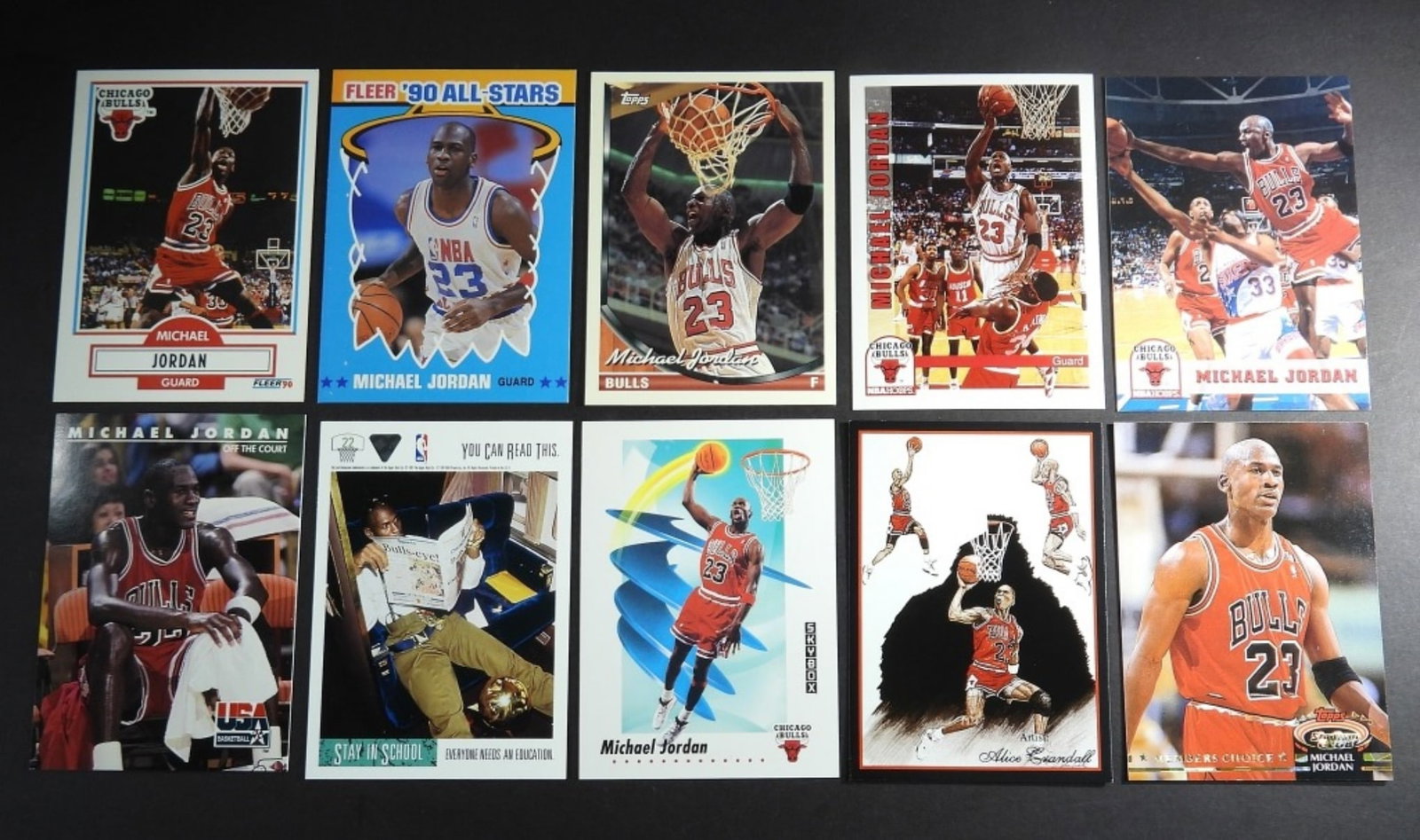 MICHAEL JORDAN BSKBALL PREMIUM CARDS: AMAZING MIX, ALL DIFFERENT. MANY PREMIUM BRANDS. NICE OVERALL CONDITION.