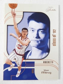 YOA MING 2002-03 ROOKIE FLEER FLAIR CARD