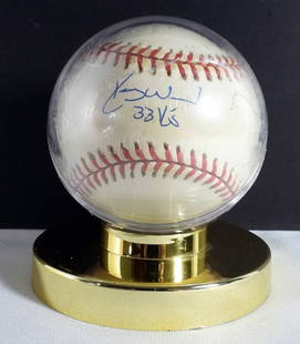 KERRY WOOD 33K'S AUTOGRAPHED BASEBALL: KERRY WOOD AUTO SIGNED ON A OFFICIAL NATIONAL LEAGUE BASEBALL, COA FROM T.S.I 290/500 IS UNVERIFIED