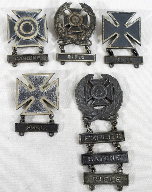 (5) MILITARY SHARPSHOOTER MEDAL LOT: MISSLE, RIFLE, CARBINE & MORE