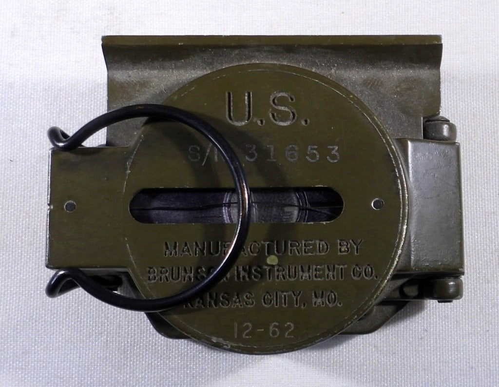 U.S. MILITARY COMPASS (1 of 2)