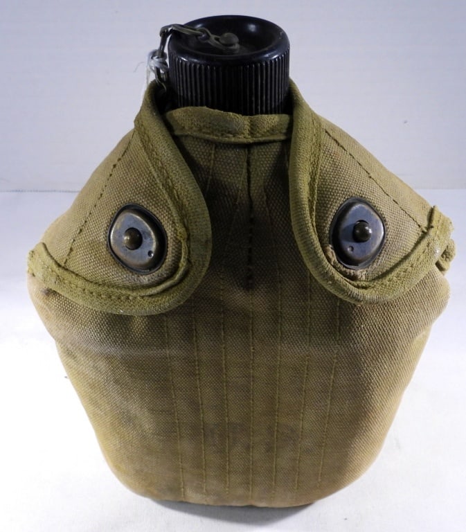 U.S. MILITARY SWANSON CANTEEN/CASE: U.S. SANSON 1944 CANTEEN WITH CASE