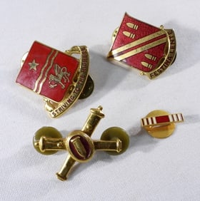 LOT OF 4 PINS WWII