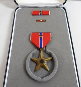 US ARMED FORCES BRONZE STAR MEDAL BAR