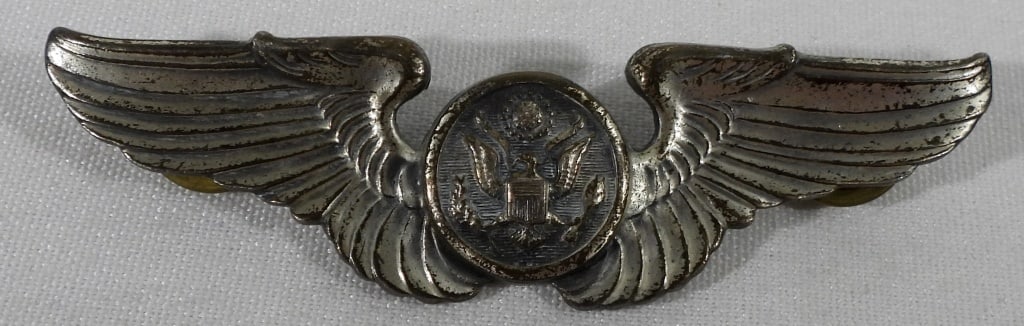 WW2 ARMY AIR CORPS PILOT WINGS (1 of 2)