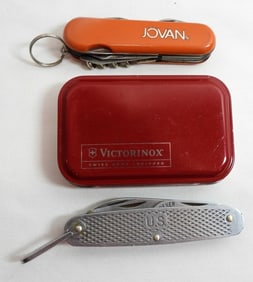 (3) UTILITY KNIVES