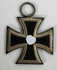 GERMAN WWII IRON CROSS MEDAL 1813-1939